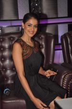 Genelia D_Souza on the sets of Dance India Dance in Famous on 20th feb 2012 (25).JPG
